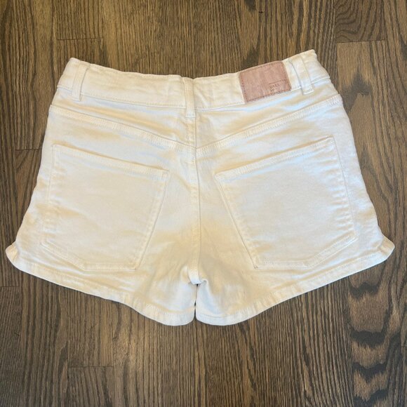 Zara Kids White Denim Shorts – Size 11-12 kids - Adjustable Waist - Picture 2 of 3